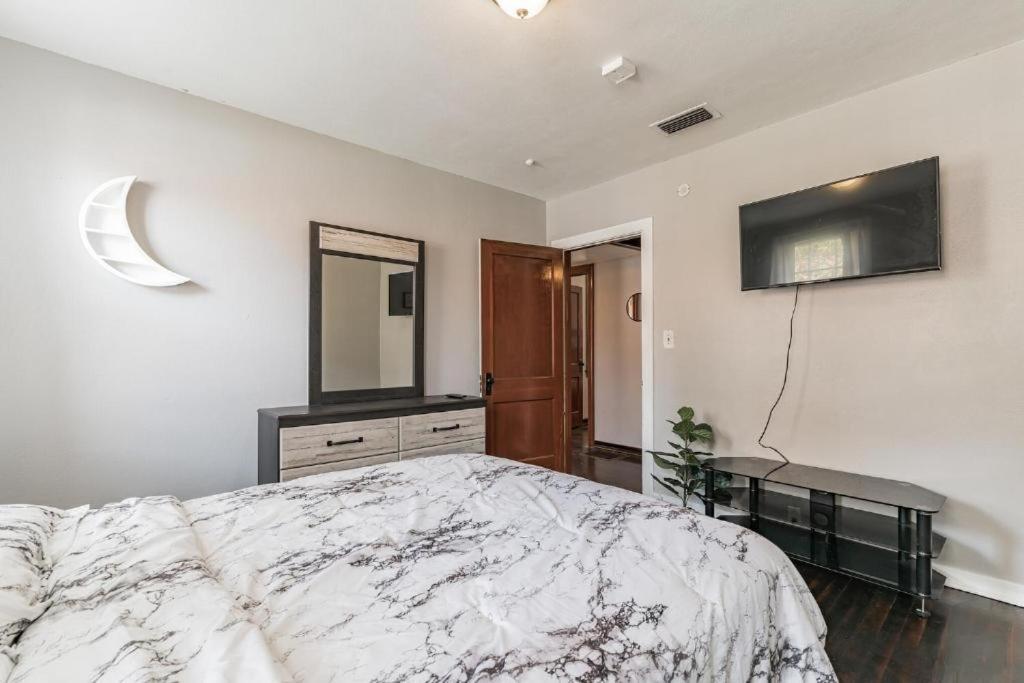 Comfy Pet Friendly Home In Jacksonville Mins To Downtown'S Екстер'єр фото