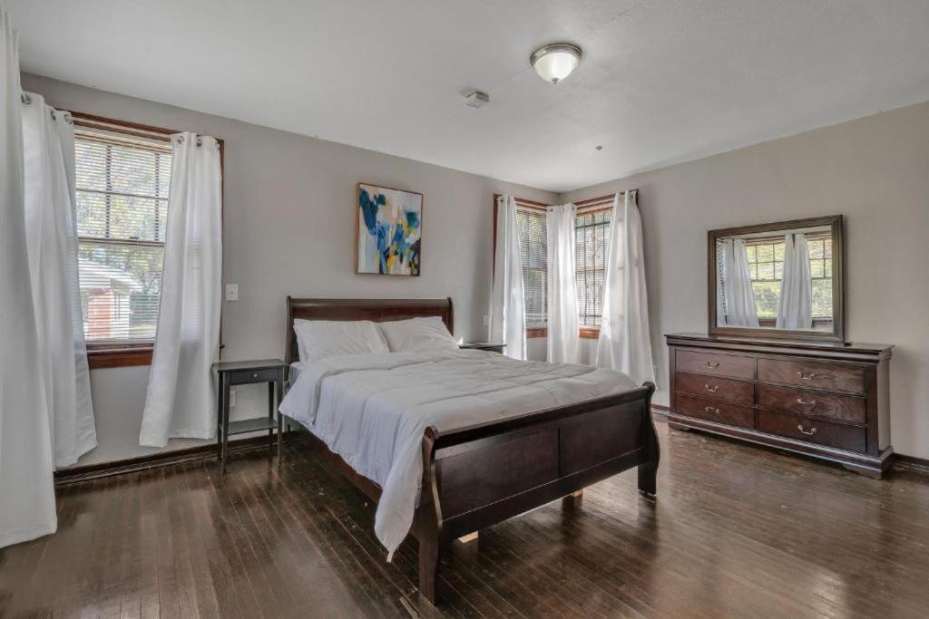 Comfy Pet Friendly Home In Jacksonville Mins To Downtown'S Екстер'єр фото