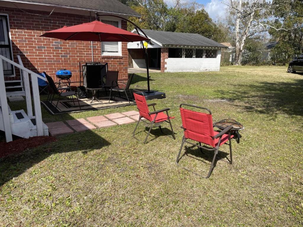 Comfy Pet Friendly Home In Jacksonville Mins To Downtown'S Екстер'єр фото